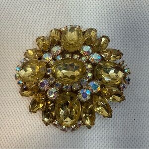 Vintage Yellow Rhinestones Gold Tone Brooch Pin